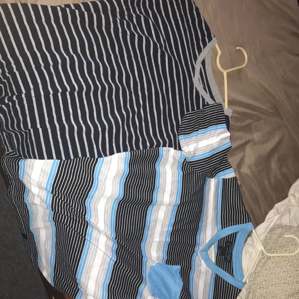 Striped T shirts Men’s M